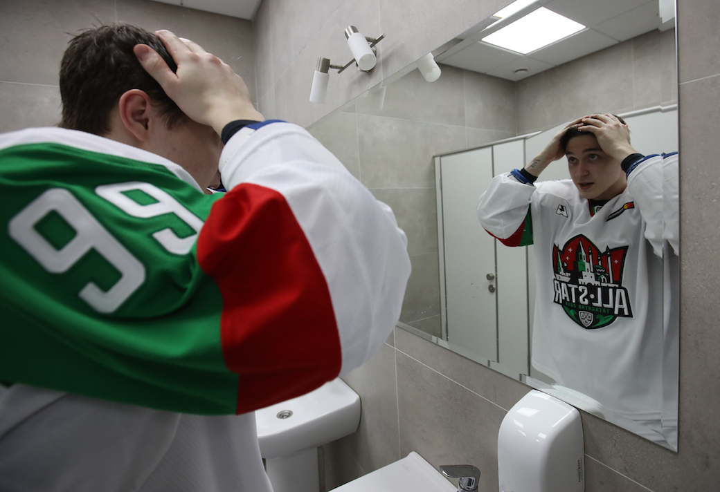 Никита Михайлов: «Майоне может заканчивать с хоккеем и начинать гастроли»